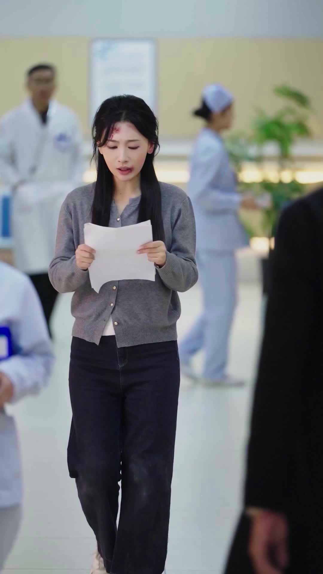 Episode 14 - A Mother's Strength, Return of the True Heiress